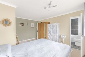 MASTER BEDROOM- click for photo gallery